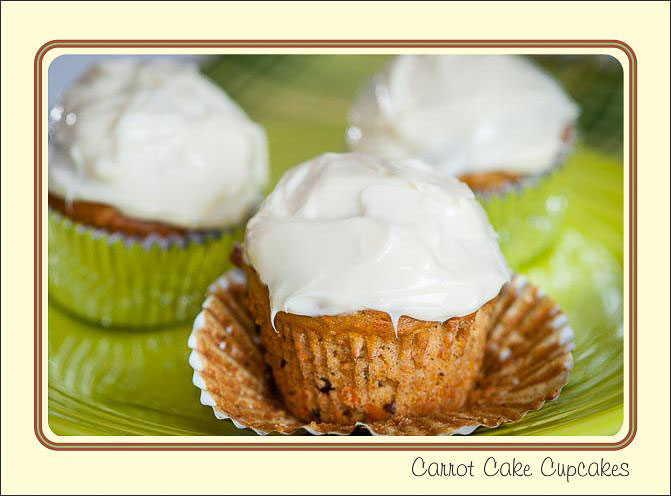 Carrot_Cake_Cupcakes.jpg