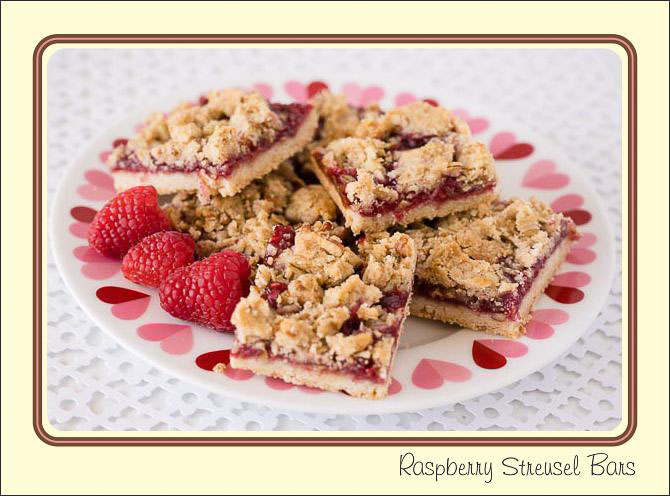 Raspberry_Streusel_Bars.jpg