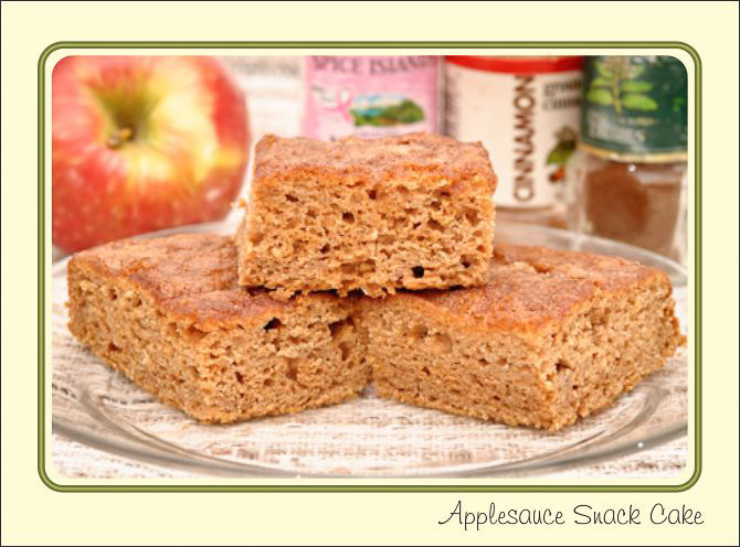 Applesauce_Snack_Cake.jpg